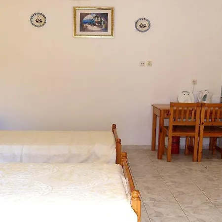 Marianthi Aparthotel Stegna