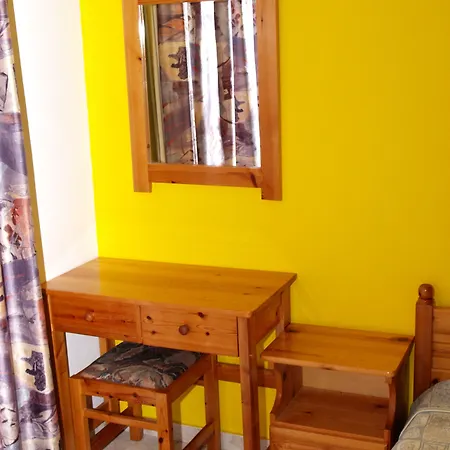 Marianthi Aparthotel 2*