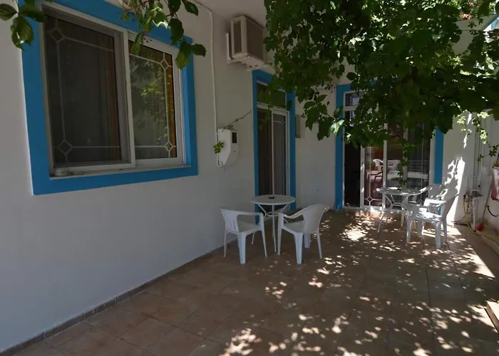 Aparthotel Marianthi Stegna