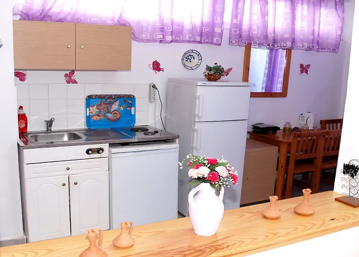 Aparthotel Marianthi 3*