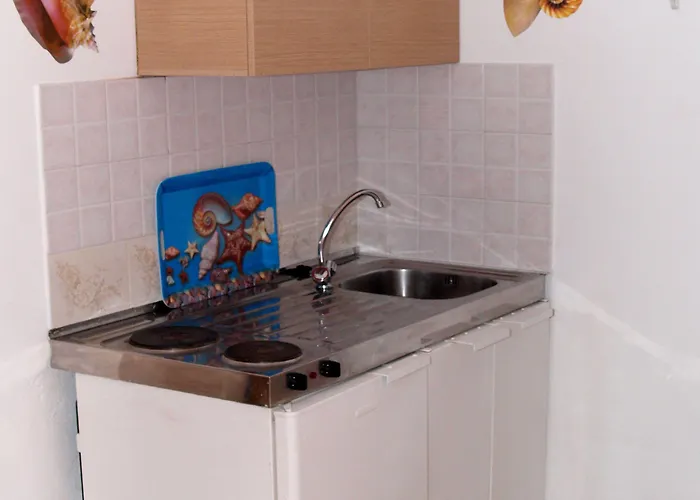 Marianthi Aparthotel Stegna